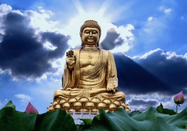 Есть ли Бог в буддизме?